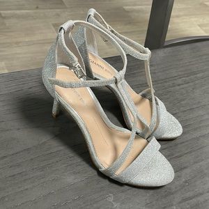 Sparkles white elegant high heels